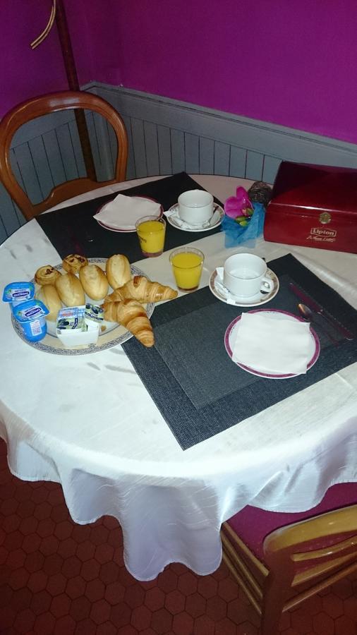 Auberge Normande Valframbert Екстериор снимка