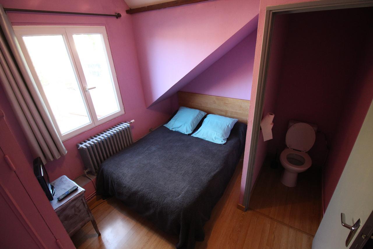 Auberge Normande Valframbert Екстериор снимка