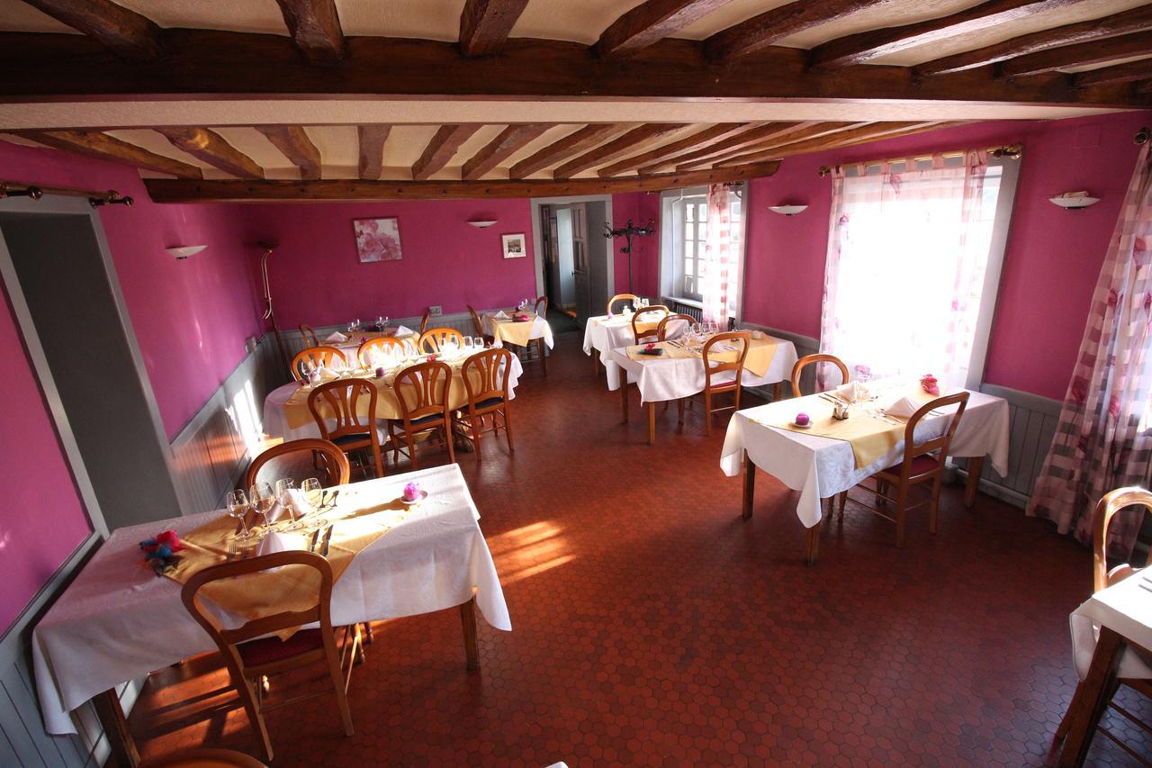 Auberge Normande Valframbert Екстериор снимка
