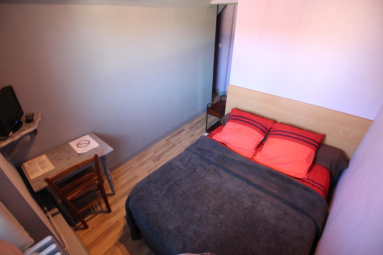 Auberge Normande Valframbert Екстериор снимка