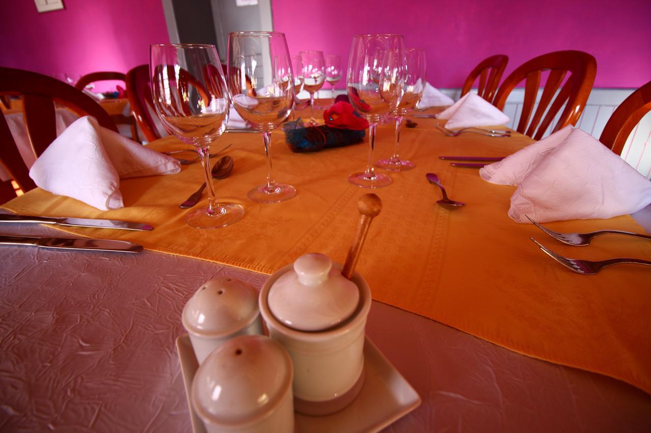 Auberge Normande Valframbert Екстериор снимка
