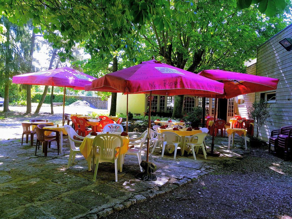 Auberge Normande Valframbert Екстериор снимка